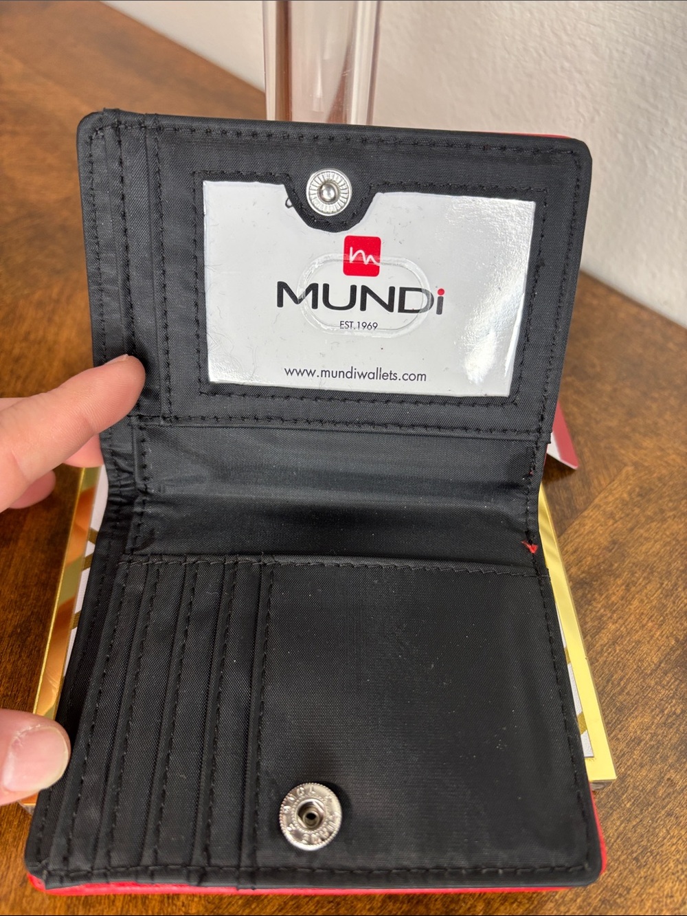 Mundi Red Compact Bi-fold Snap Wallet - Picture 2 of 6